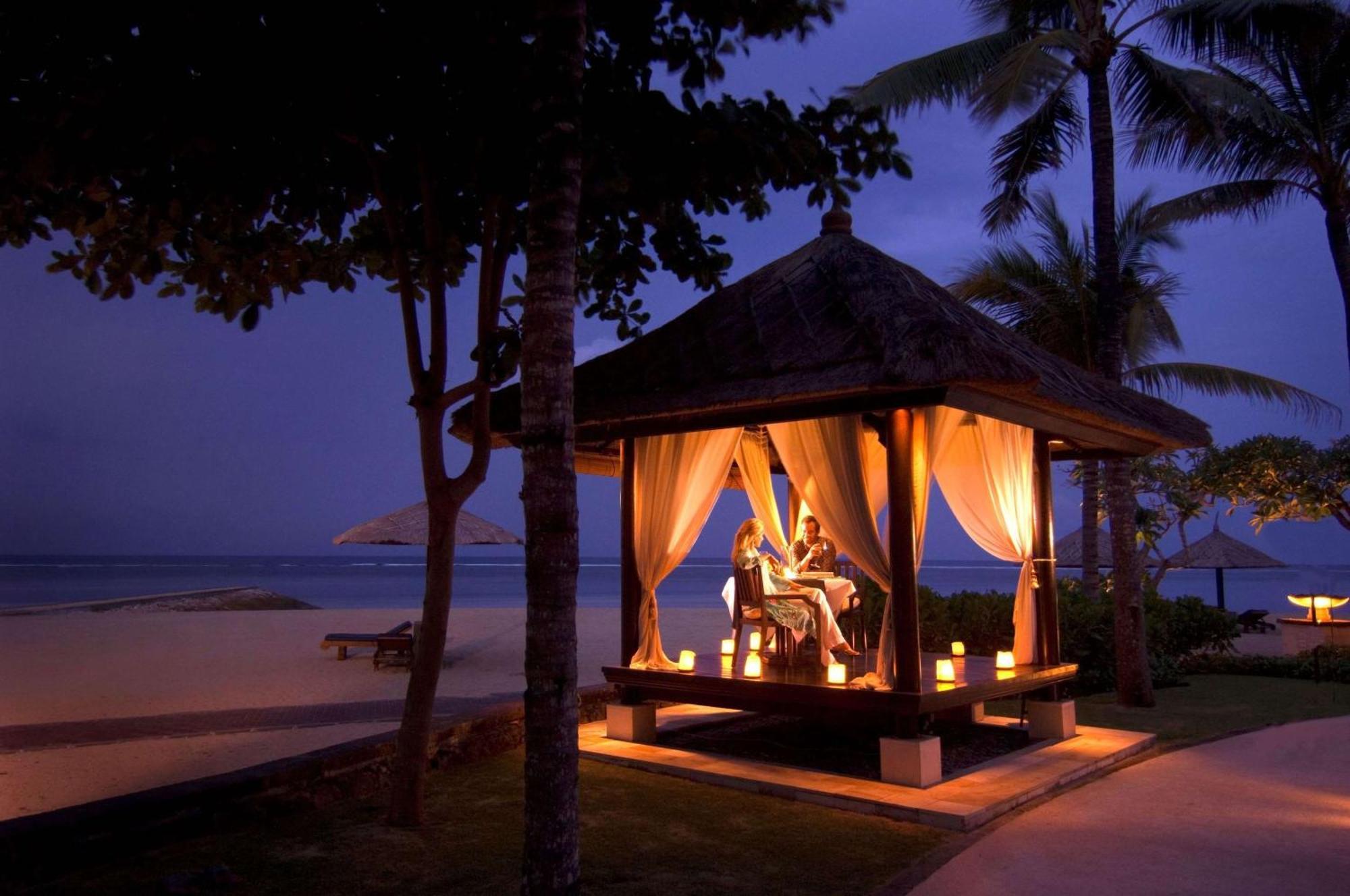 Hotel Conrad Bali Nusa Dua  Esterno foto A spa at the Intercontinental Resort Bali, Indonesia