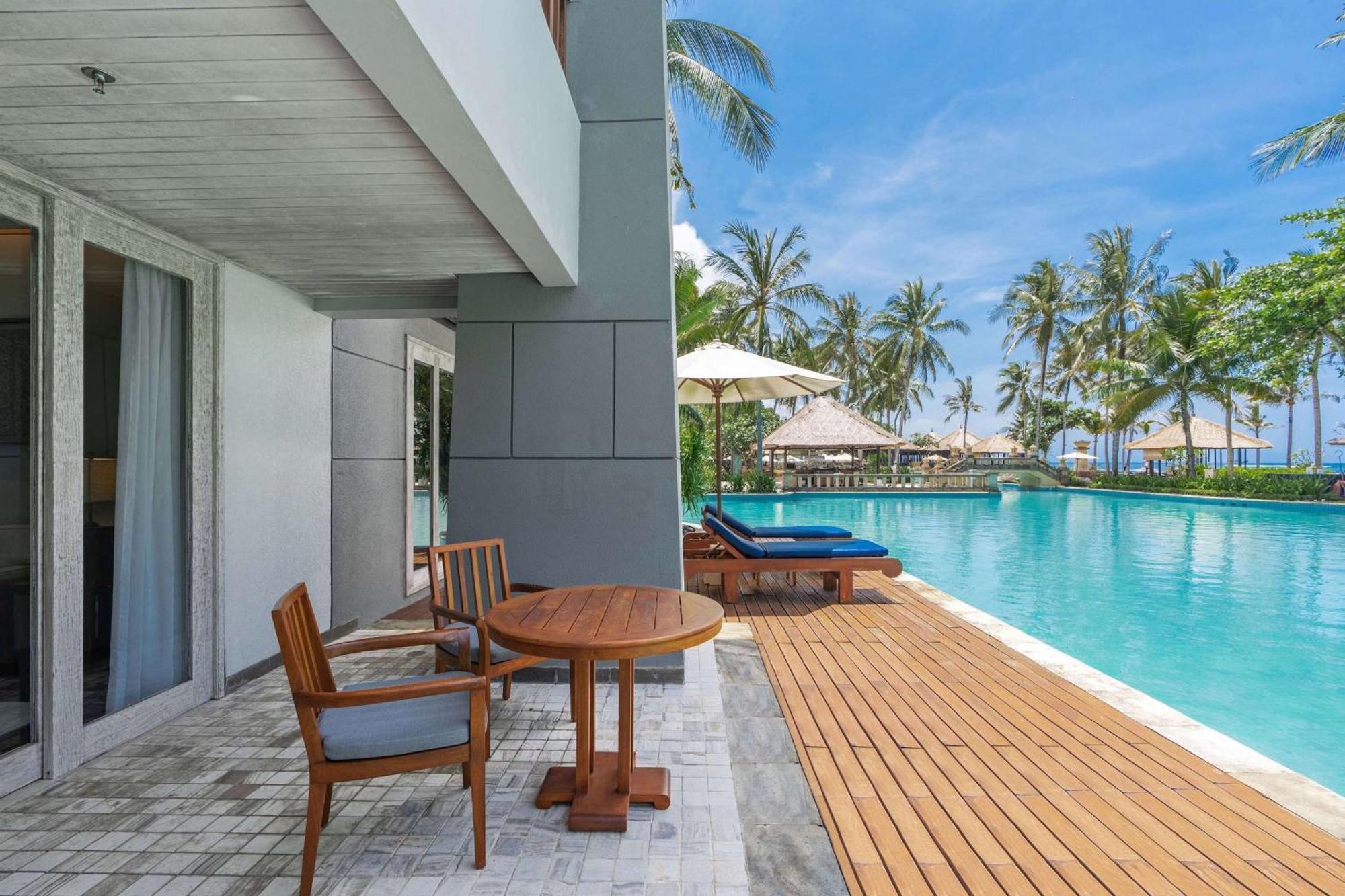 Hotel Conrad Bali Nusa Dua  Esterno foto Pool access