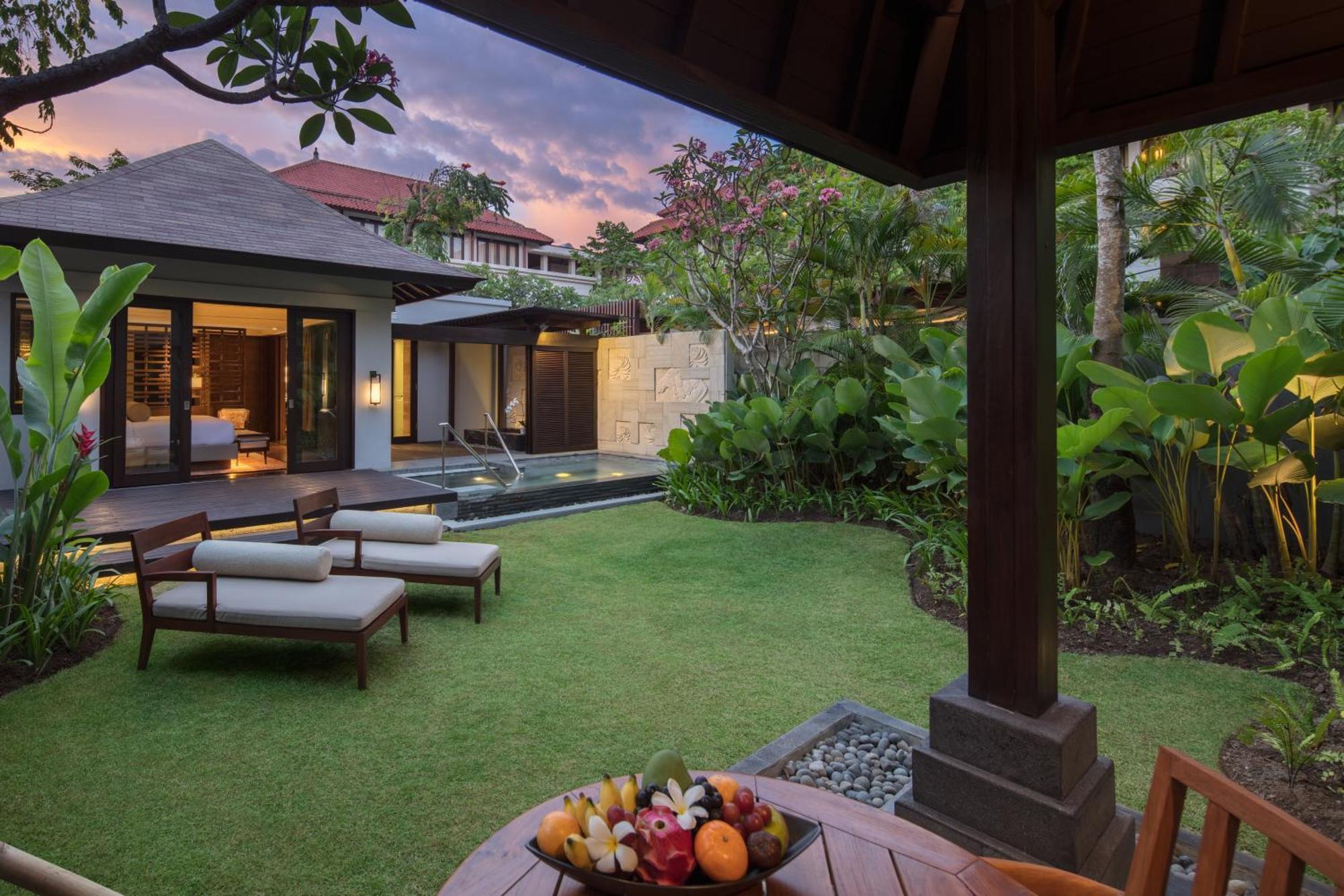 Hotel Conrad Bali Nusa Dua  Esterno foto A private villa at the resort